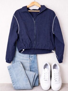 Fashion Nova Cropped Windbreaker Jacket Women’s Navy Blue Sporty Athleisure